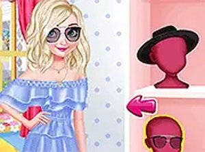 Seasonal Nail Art & Outfit Stylist